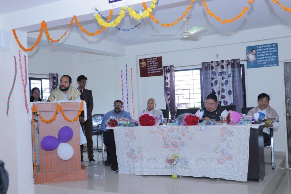 Image gallery image